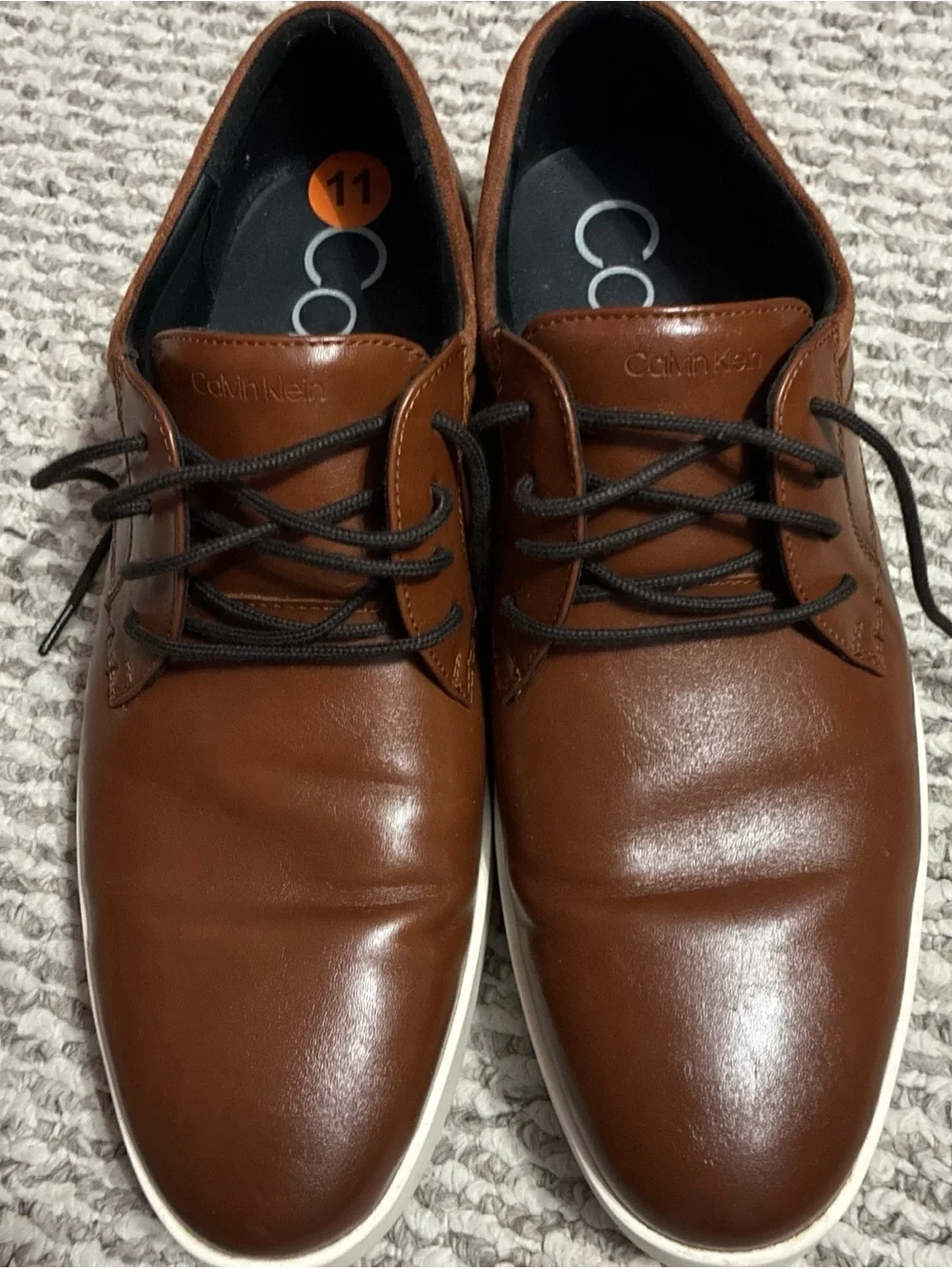 Calvin Klein Men’s Brown Leather Lace-Up shoes size 11